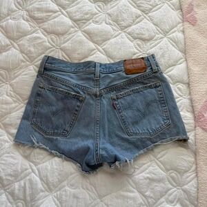 dark wash Levi's distressed Jean shorts
